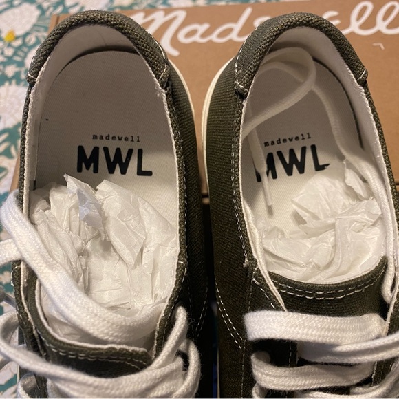 New with tags Madewell canvas low top sneakers in “kale” - Picture 6 of 6